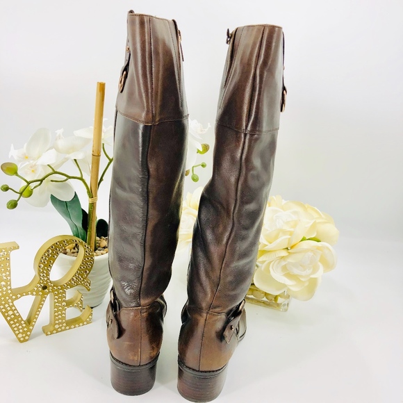 Bandolino Distressed Rider Boots - Picture 4 of 8